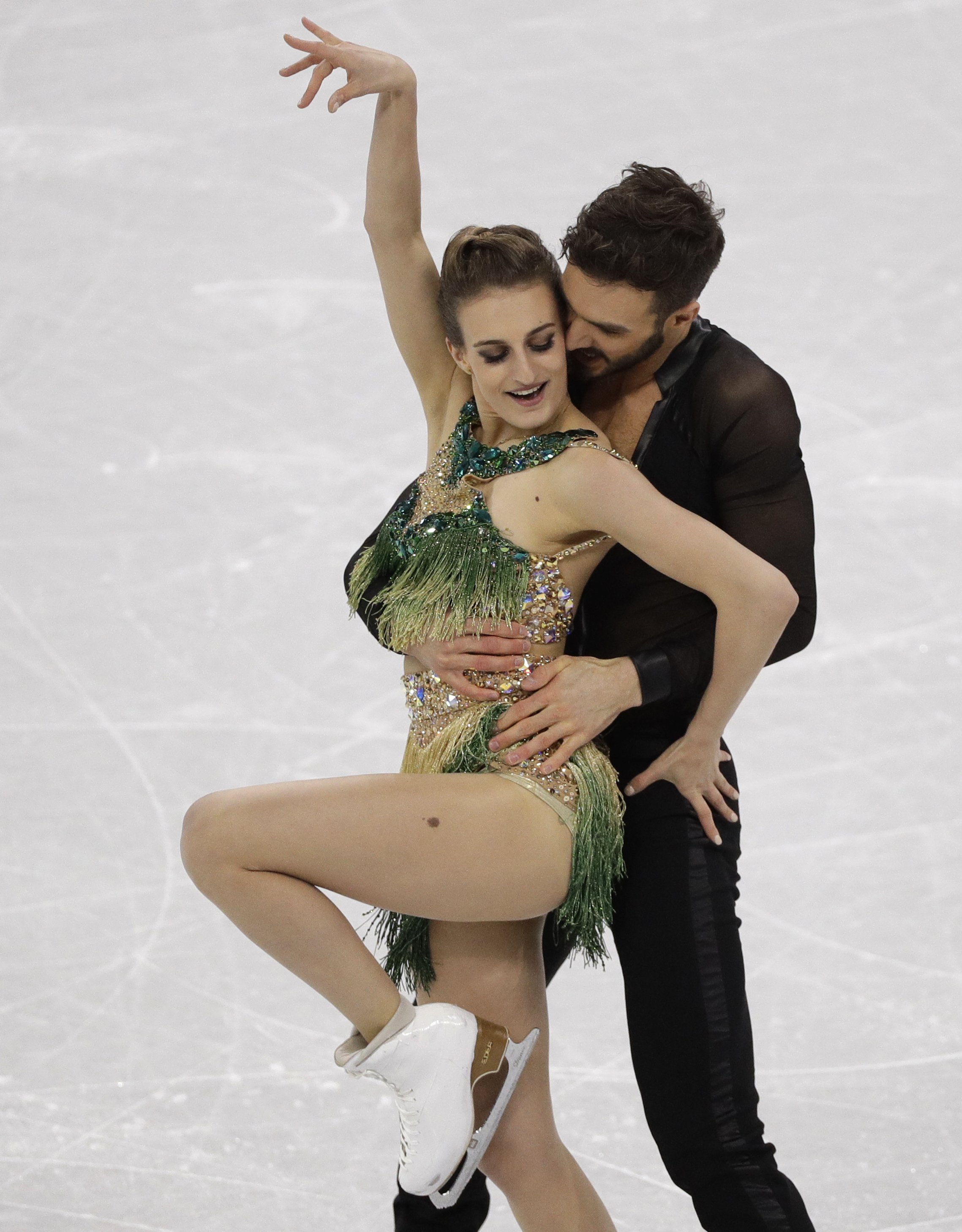 Ice olympic dancers french Gabriella PAPADAKIS