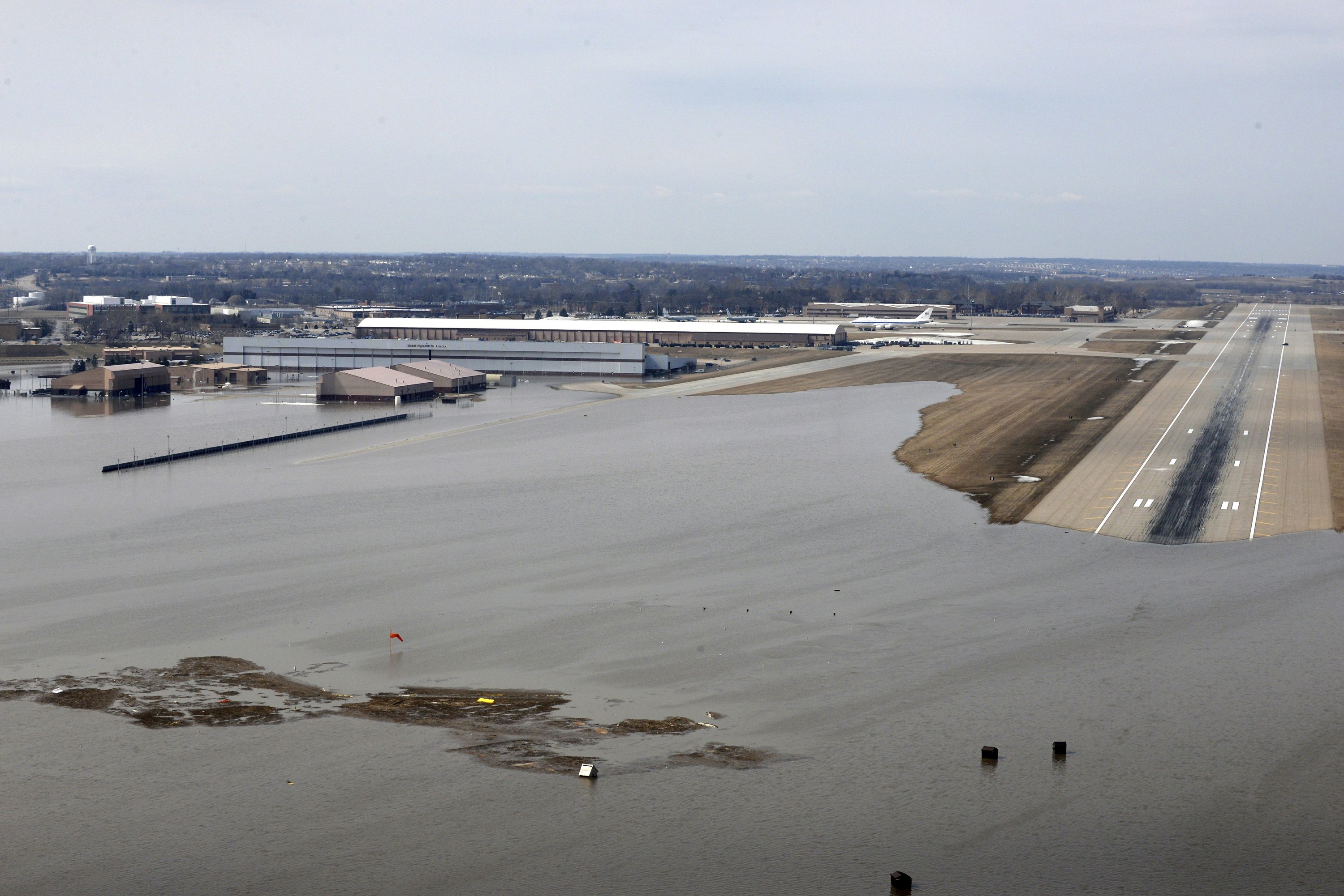 Flooding Prompts Criticism Of Way Missouri River Dams Run AP News   3000 