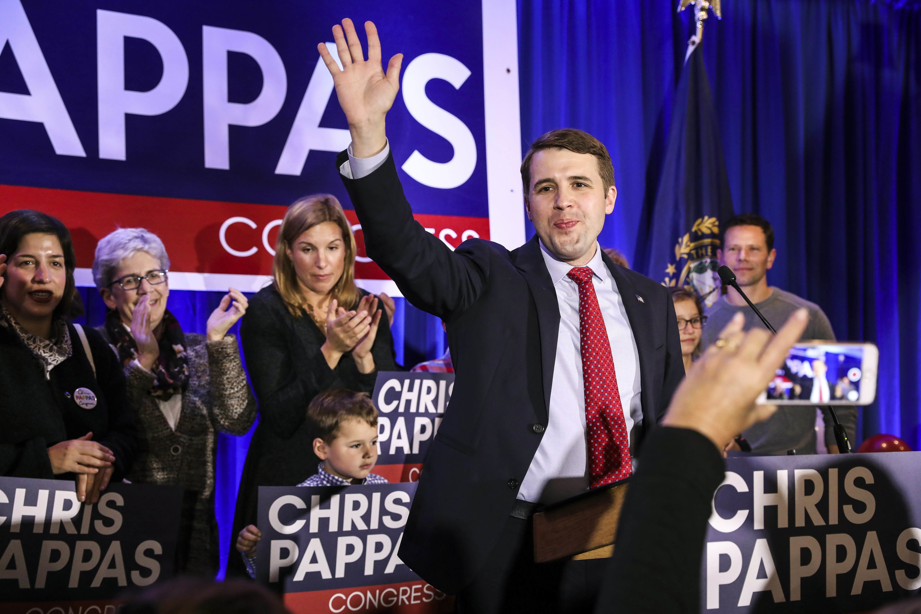 New Hampshire keeps GOP governor, sends Democrats to House AP News