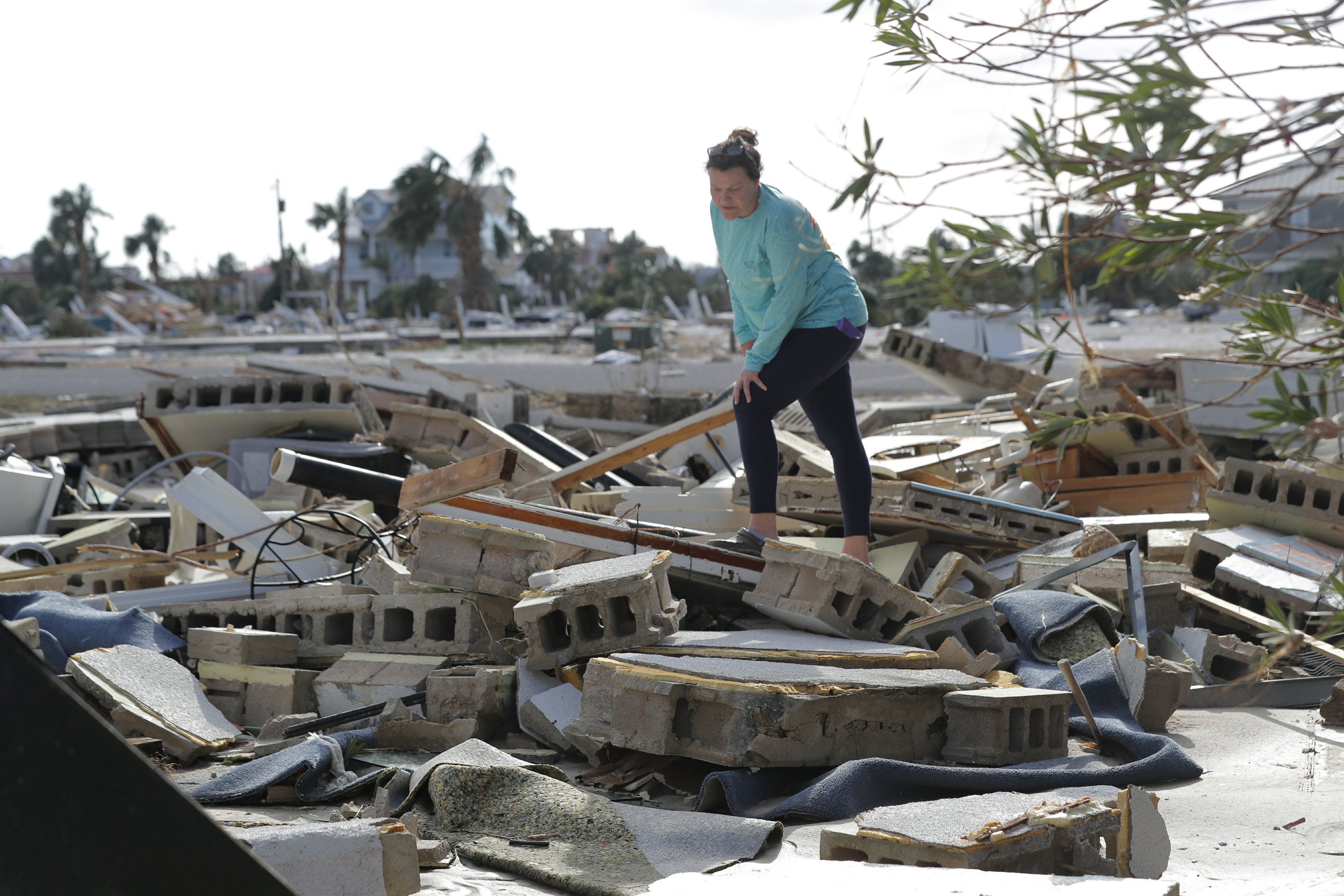 Florida families still seek people missing in the hurricane