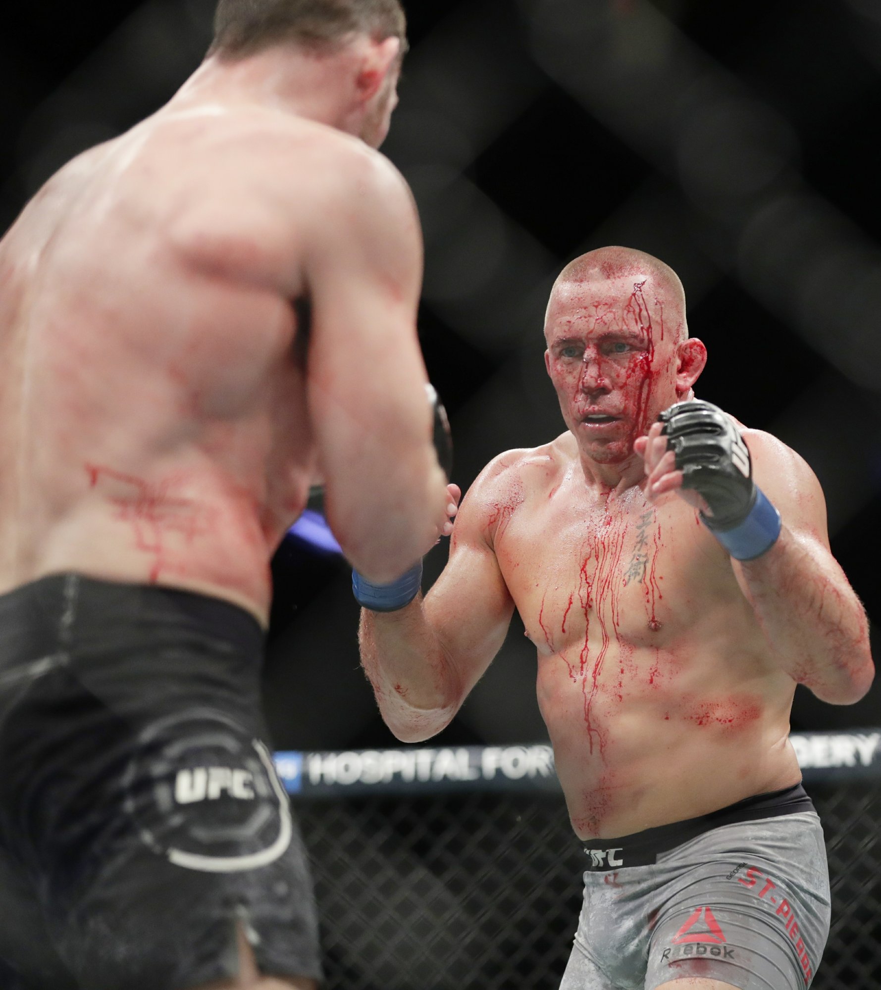 St Pierre Wins Ufc Title Fight To Cap Night Of New Champs