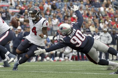 Brady, Gronk open season with 27-20 win over Texans