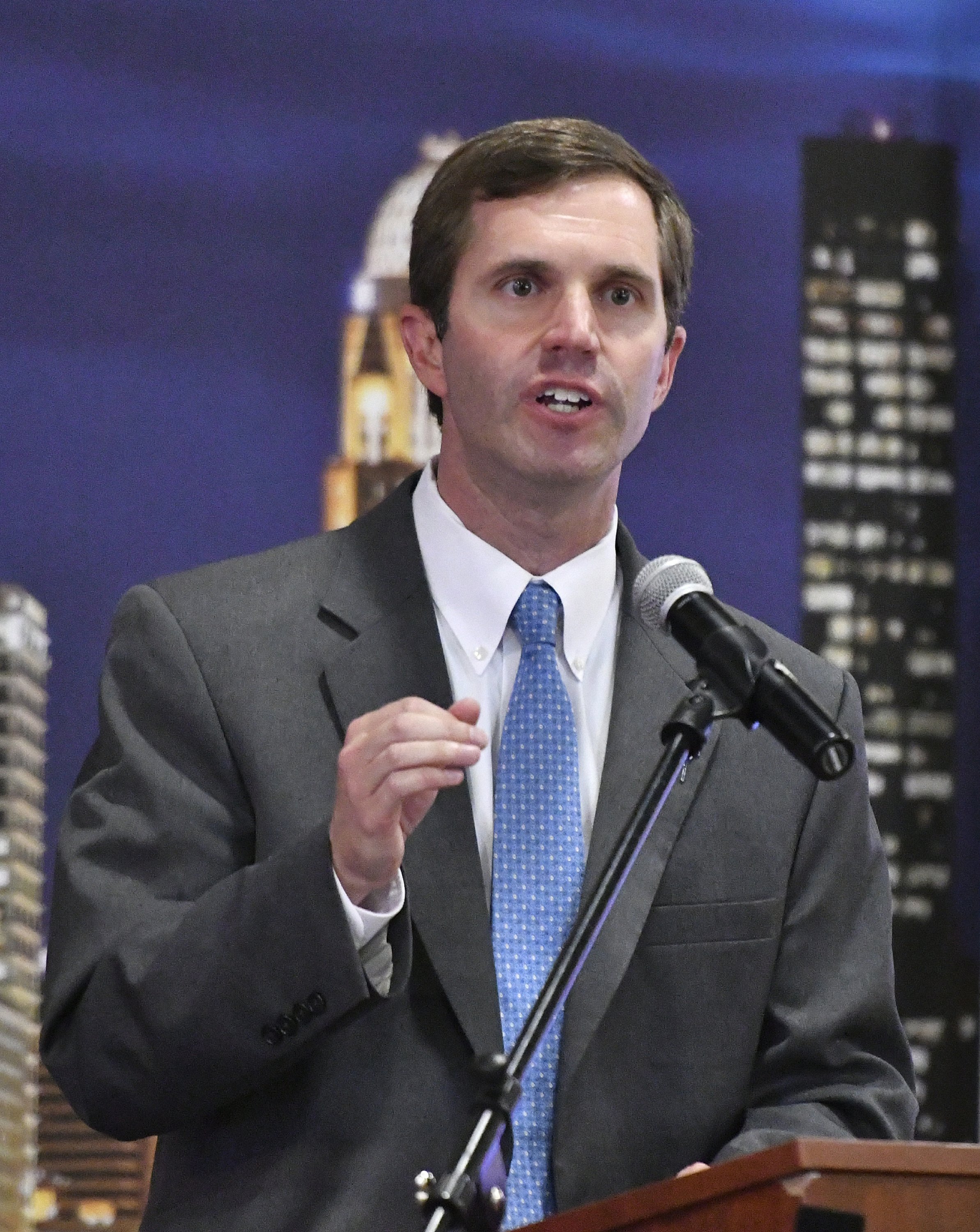 andy beshear age