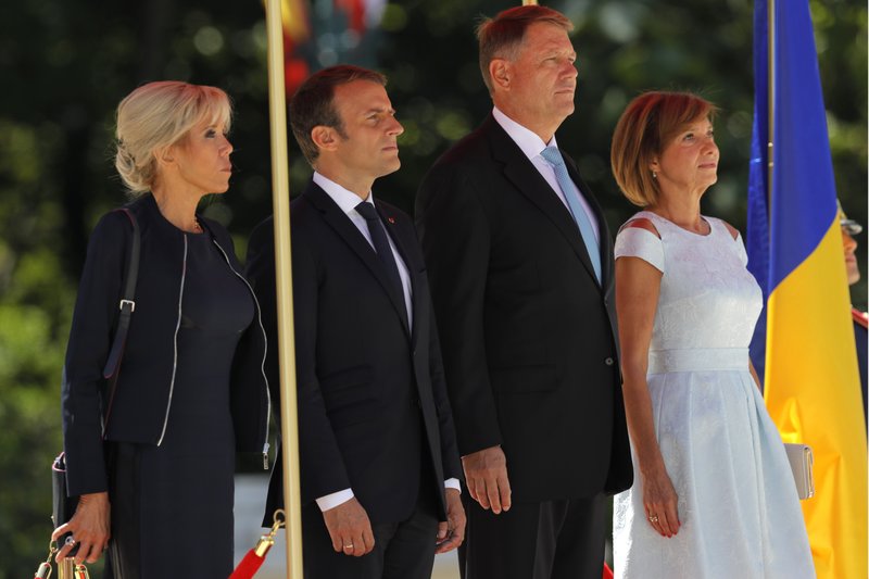 France: Ce Qui Fascine Les Anglais Chez Brigitte Macron