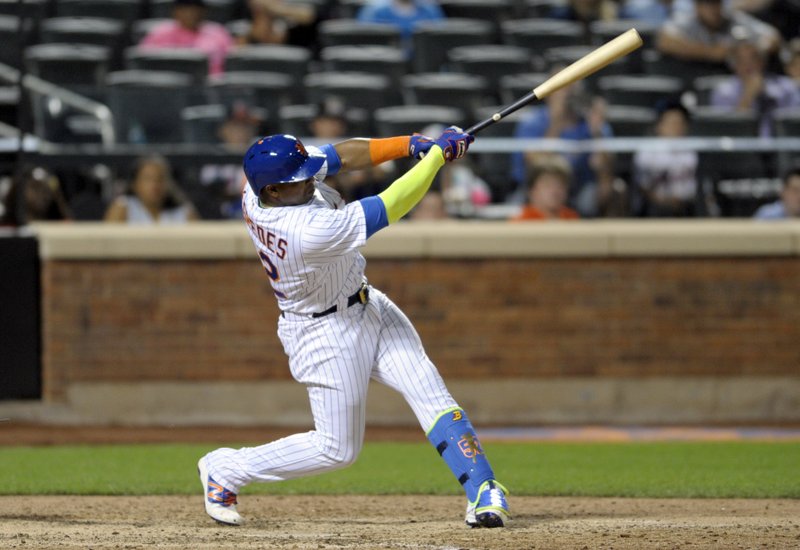 Cespedes Homers In 10th Mets Top Marlins 2 1 In Opener