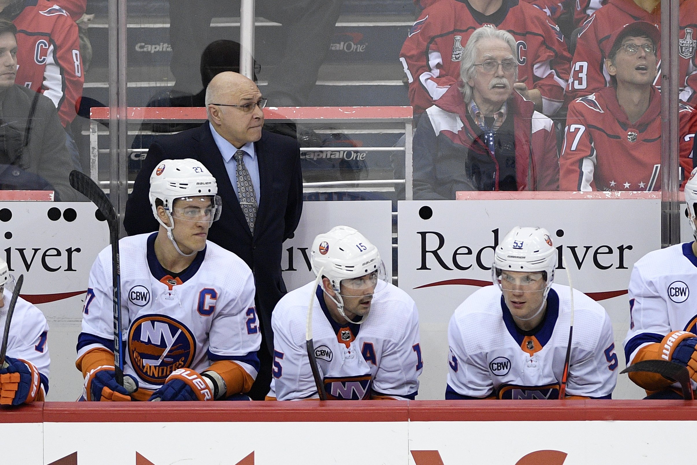 Islanders beat Caps in Trotz's return, move into first place AP News