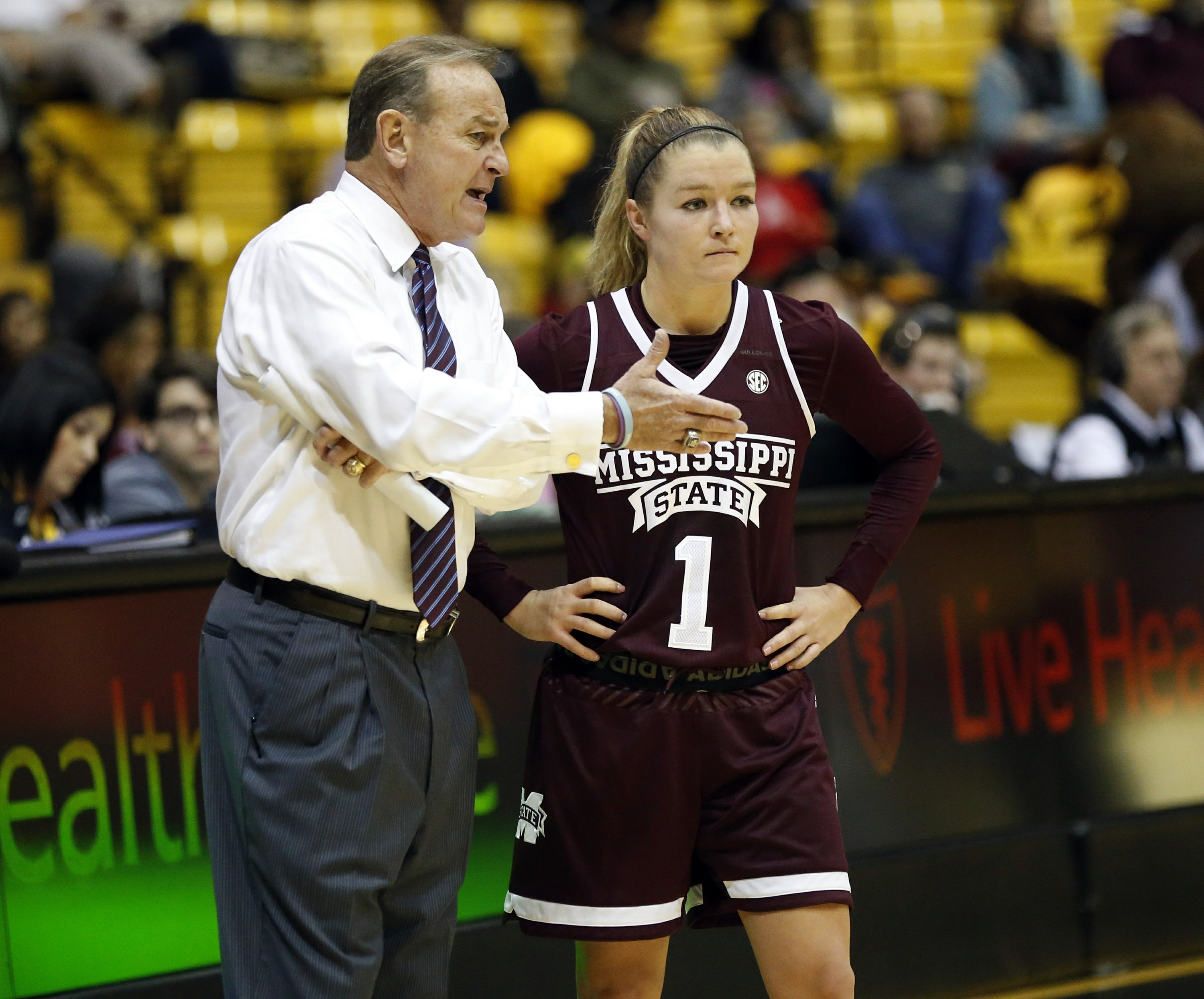 mississippi-state-thriving-with-father-daughter-combo-ap-news