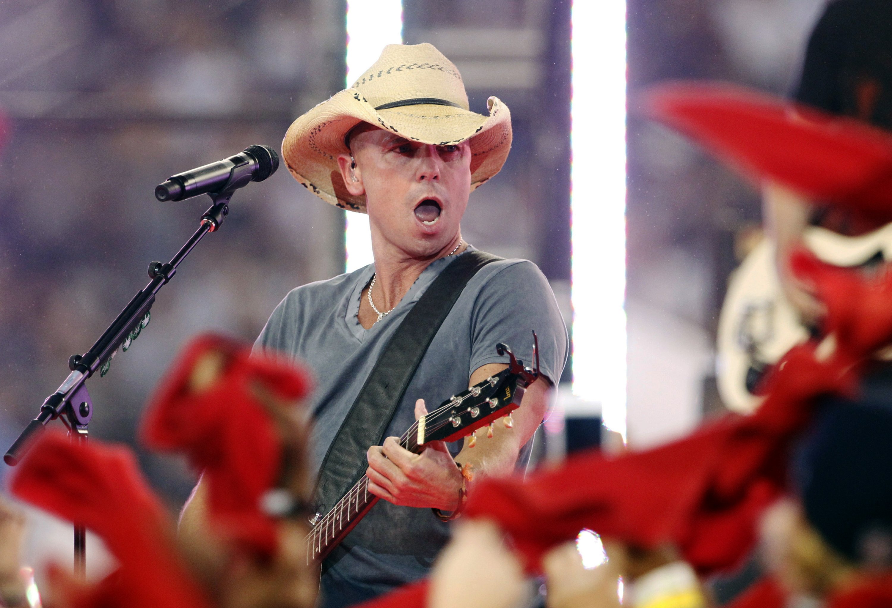 Kenny Chesney Gillette 2018 Seating Chart