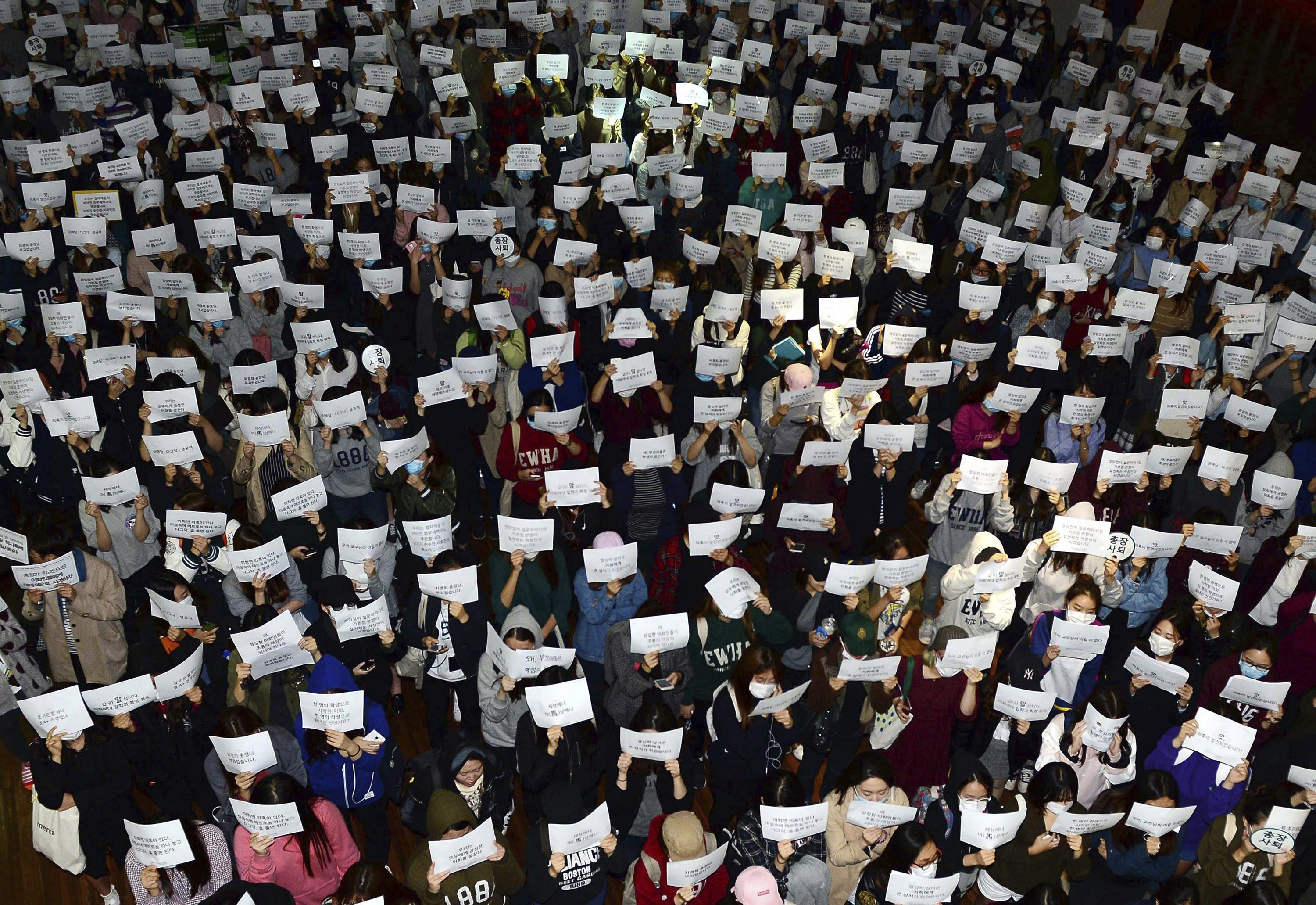 How Sparks At S Korean Women S School Led To Anti Park Fire