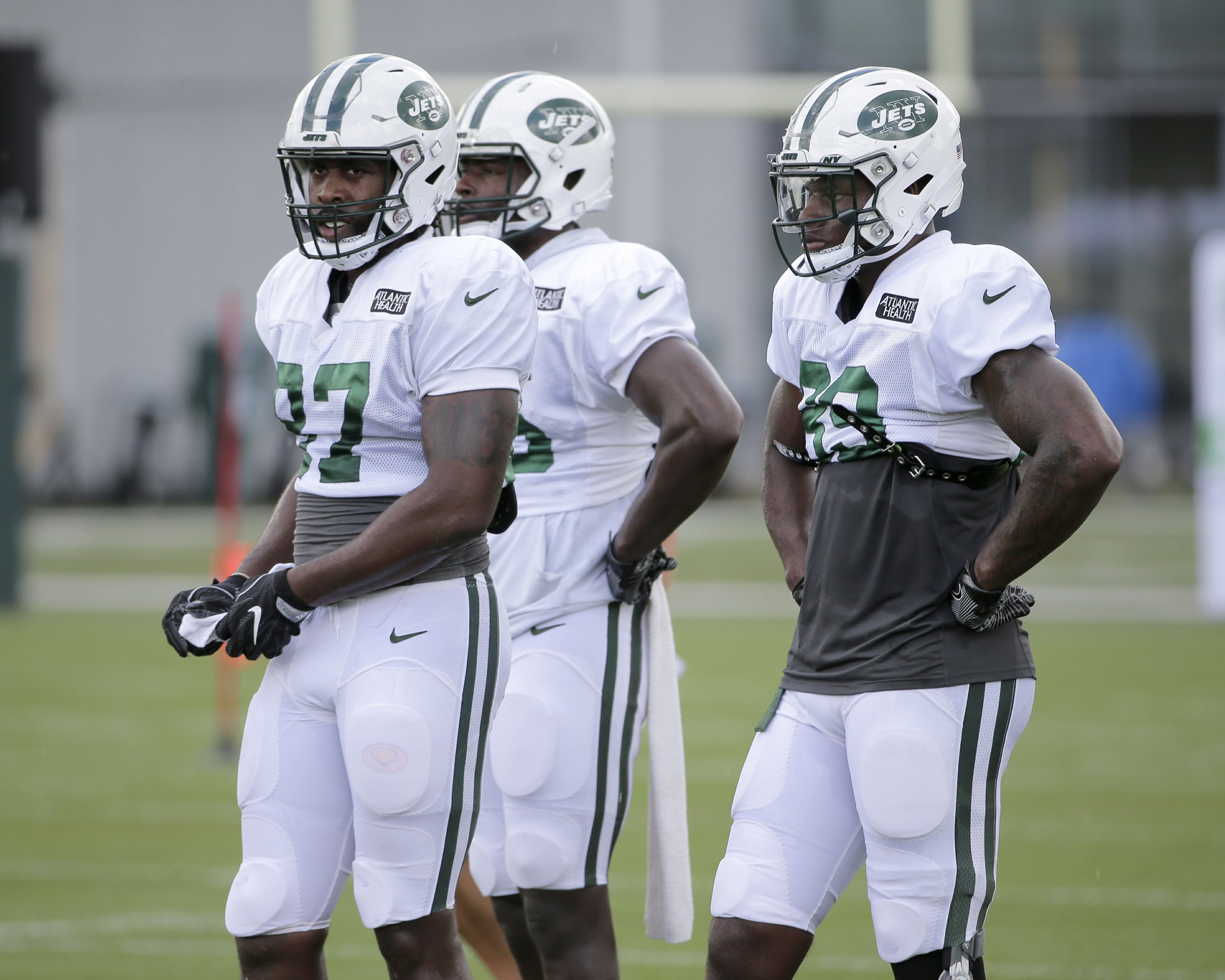 Jets' tight ends in tightly contested competition AP News