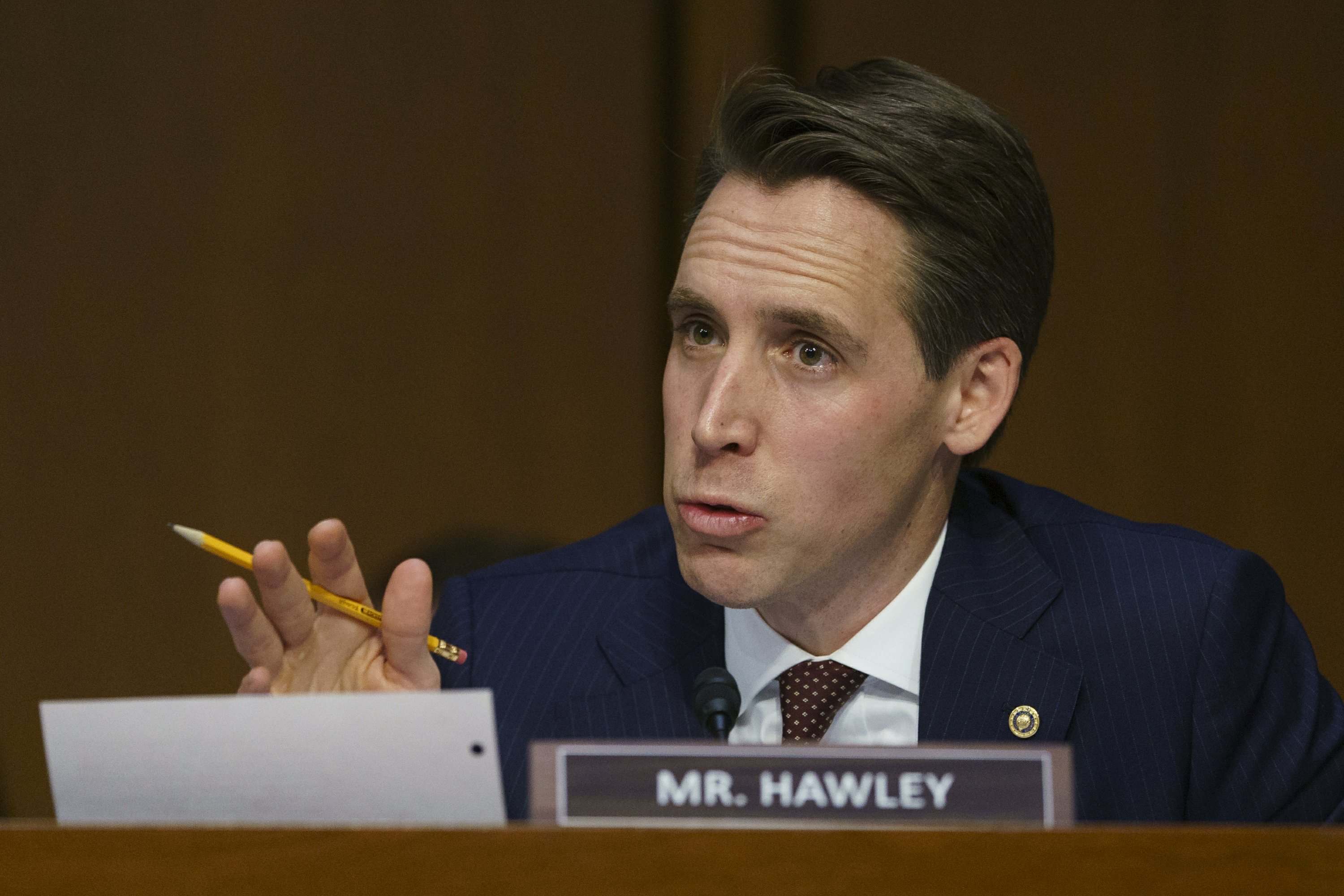 Missouri official No proof Hawley misused public resources AP News