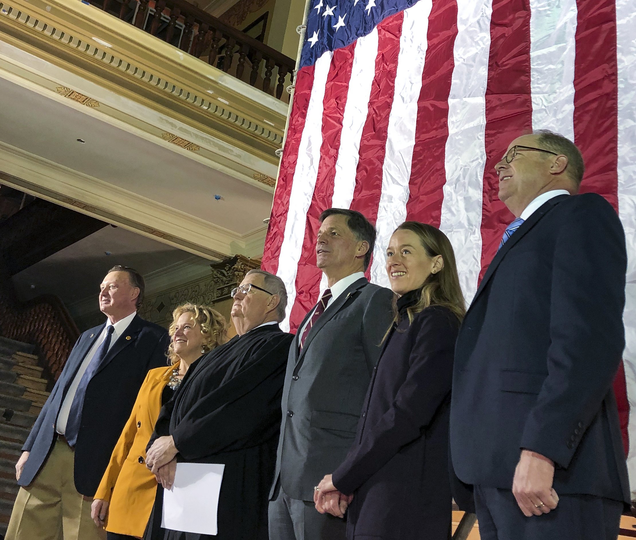 Investigation finds no violations by Wyoming treasurer AP News