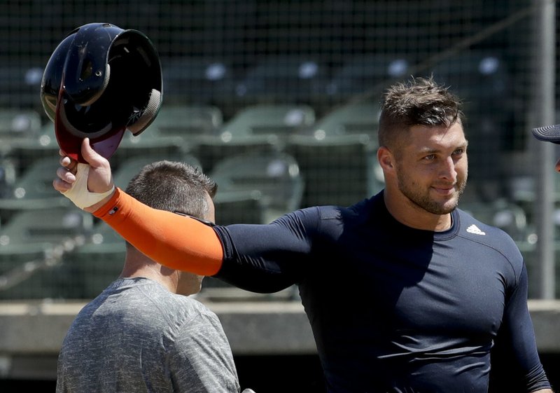 Tim Tebow Agrees To 100000 Bonus To Sign With Mets