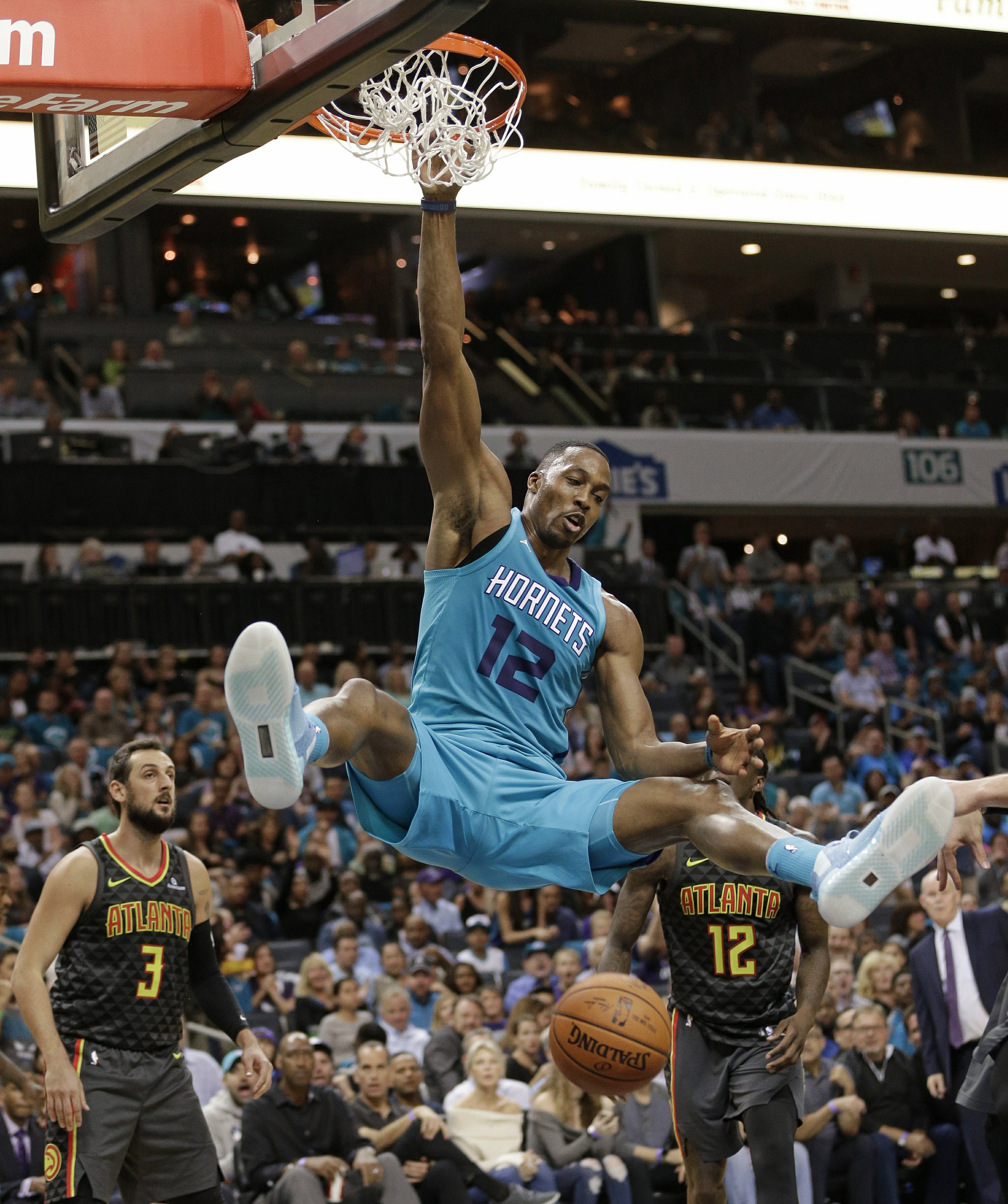 dwight howard 12 foot dunk
