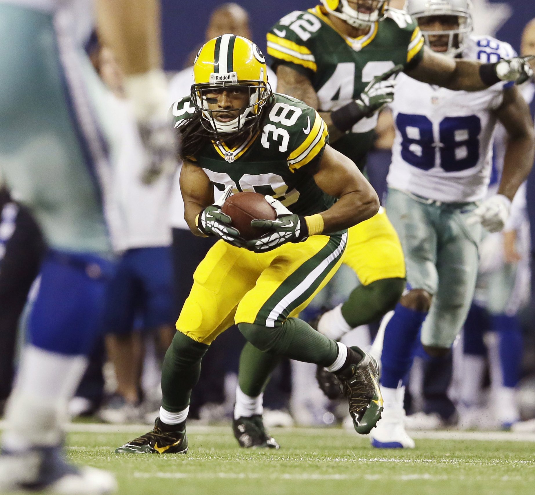 In this corner: Packers' Tramon Williams turns to boxing