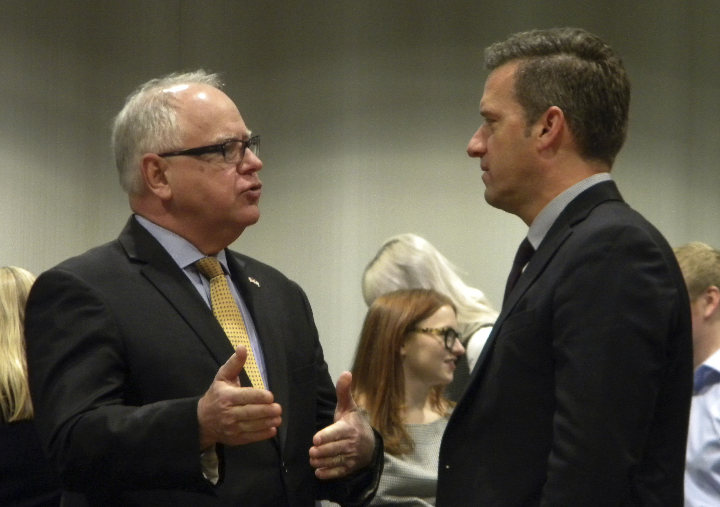 Walz, legislative leaders seek early wins in new session AP News