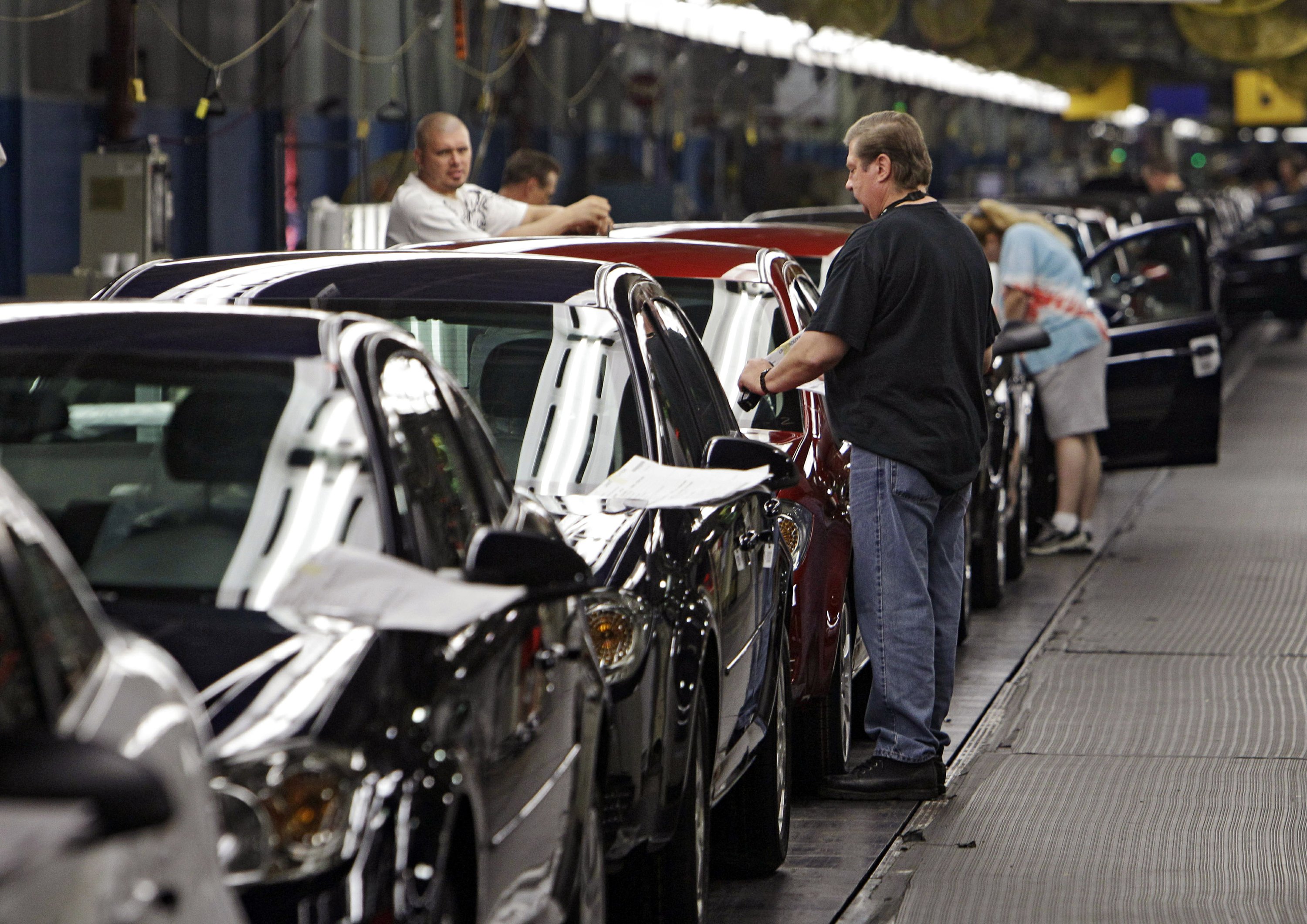 GM to lay off up to 14K workers, close as many as 5 plants AP News