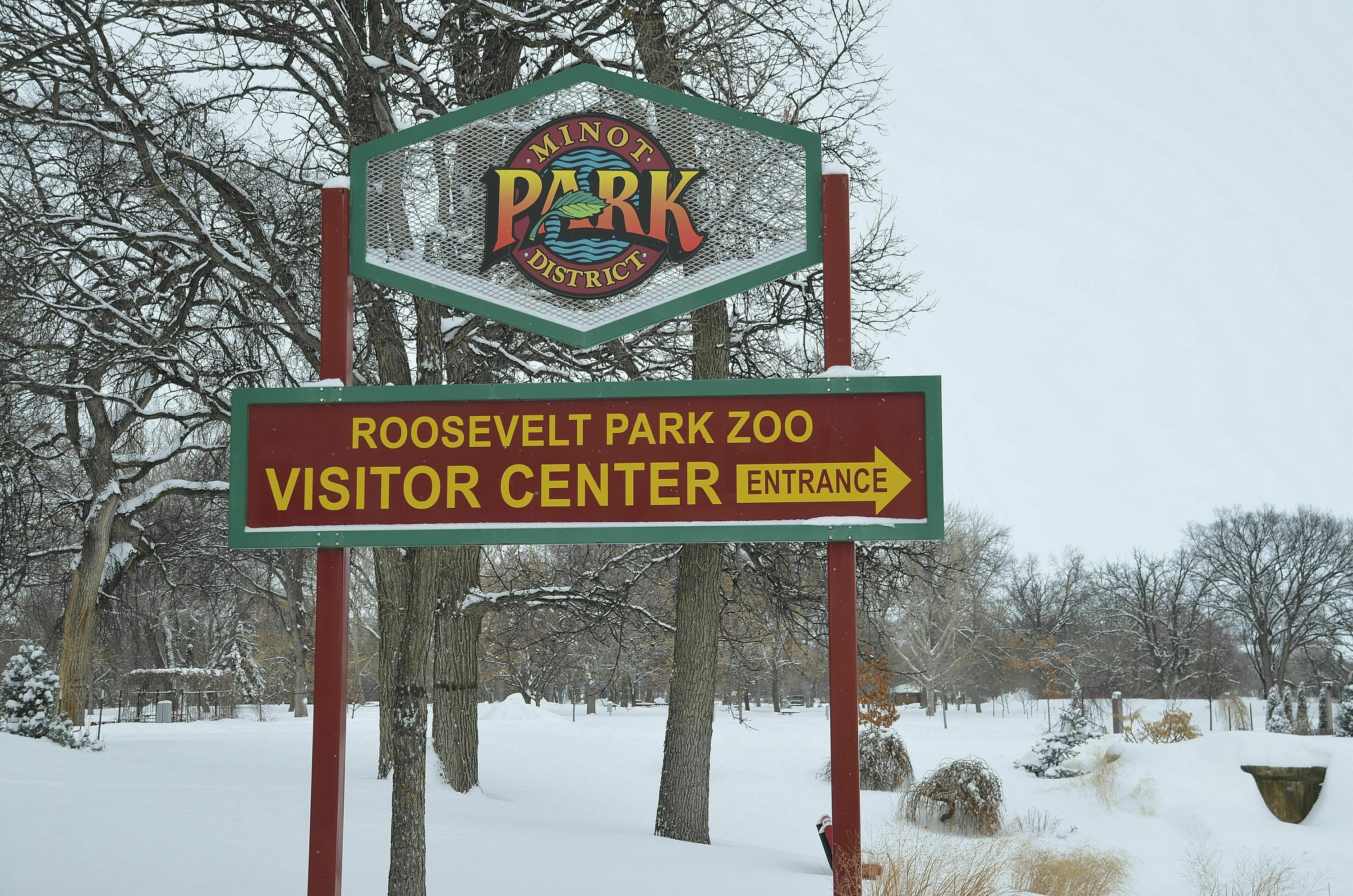 North Dakota zoo visitors get different experience in winter AP News