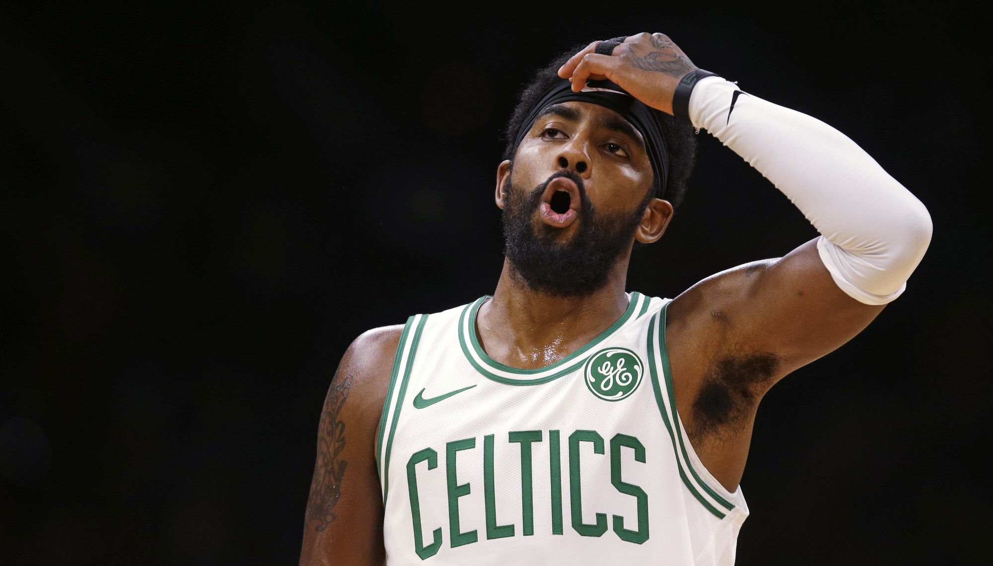 kyrie irving says earth is flat