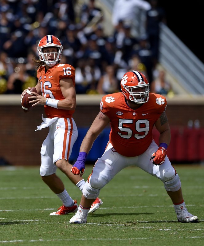 No 3 Clemson Tabs Freshman Trevor Lawrence New Starting Qb