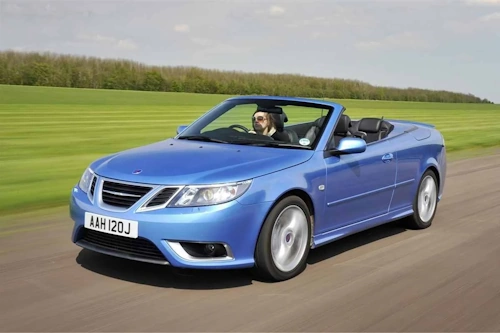 Saab bil