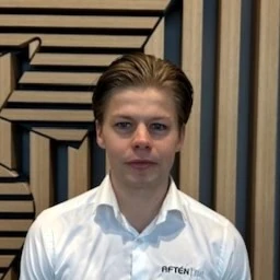 Simon Holm