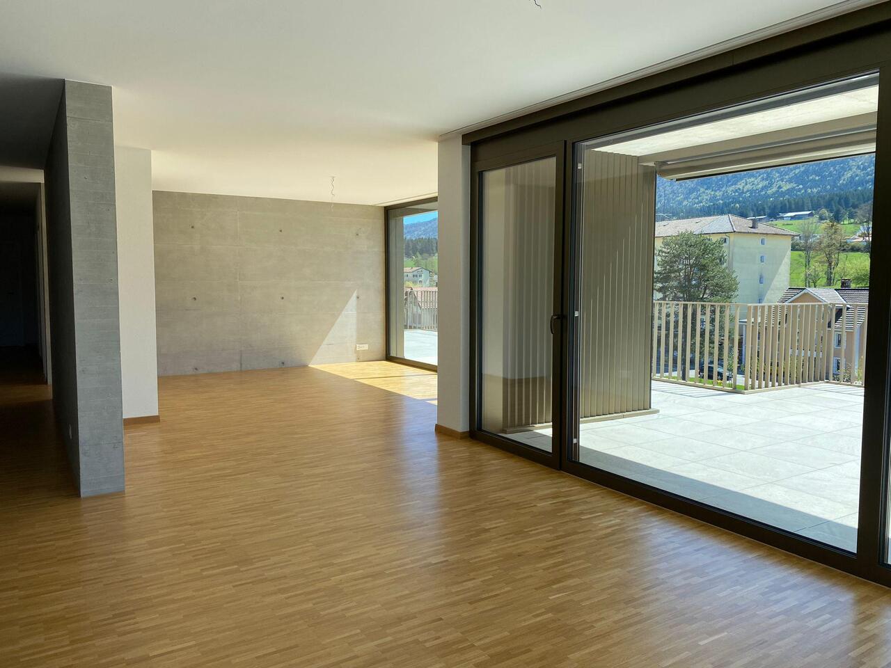 Superb penthouse with 5.5 rooms - View 5