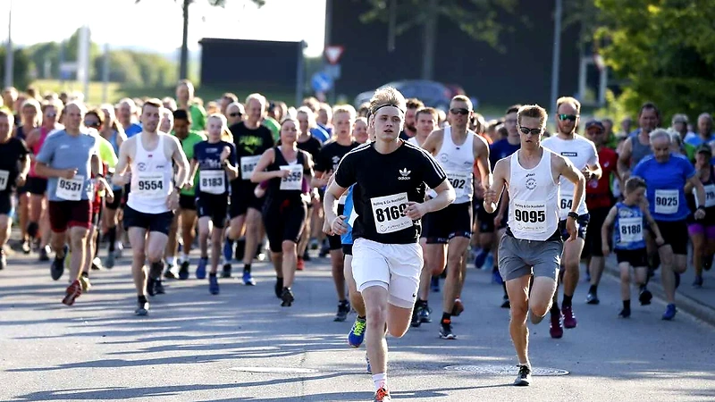 Halvmaraton løb med mange deltagere. God stemning.