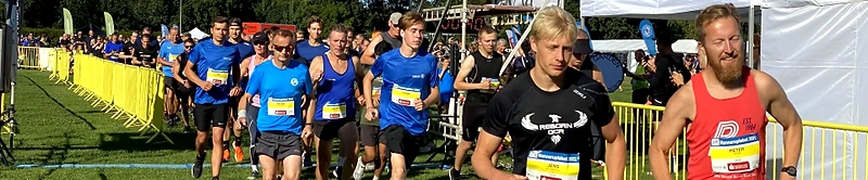 Løbere klar til start ved Hannerupløbet.