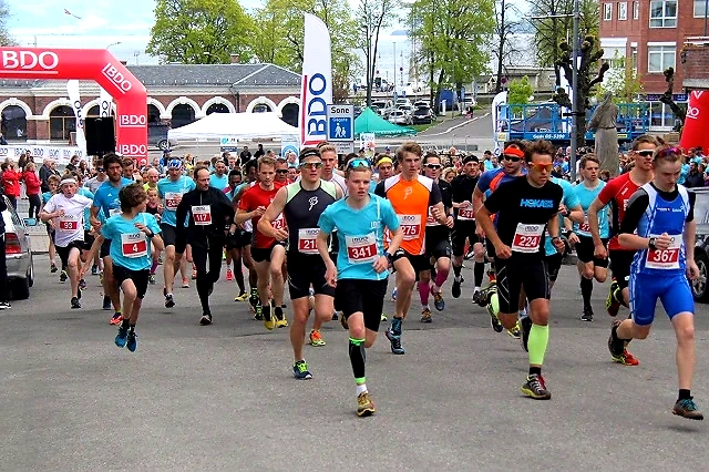 Runners during the BDO Mile in Hamar, a cross-country race.