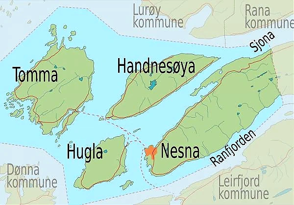 Map of Nesna and surrounding islands and municipalities.