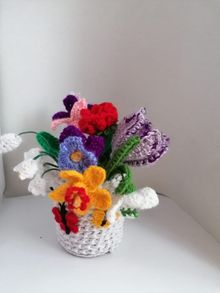 Flori in vază mică