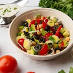 Salată de Năut & Avocado 