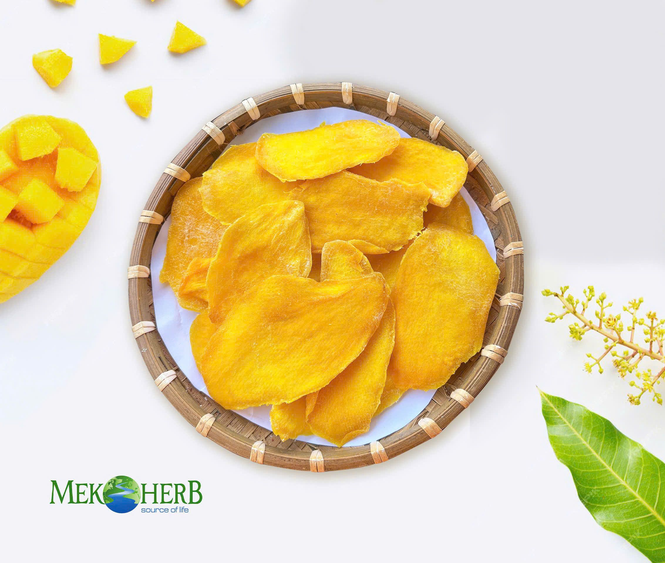 Soft dried mango 1