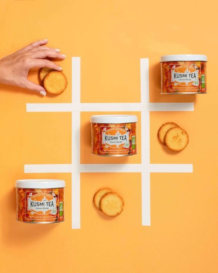 Tic-Tac-Toe Grid Mockup template