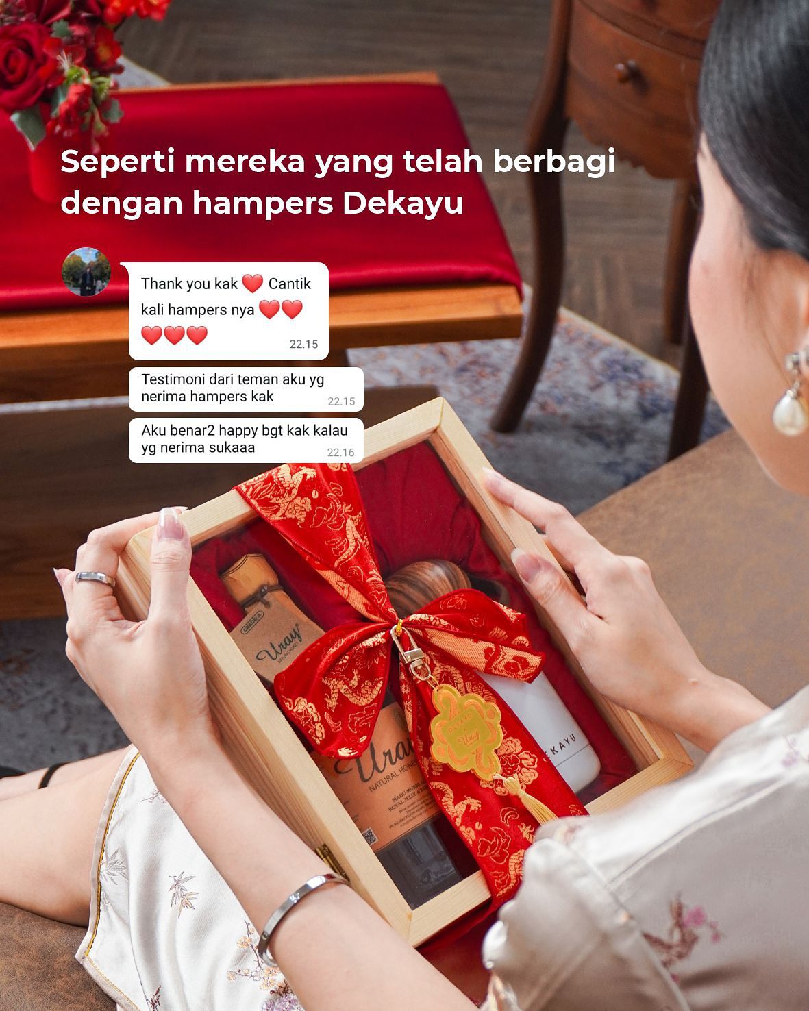 Testimonial Gift Reveal template