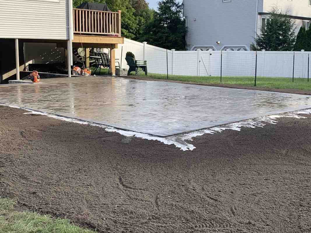 concrete patio installation - companies that pour concrete patios