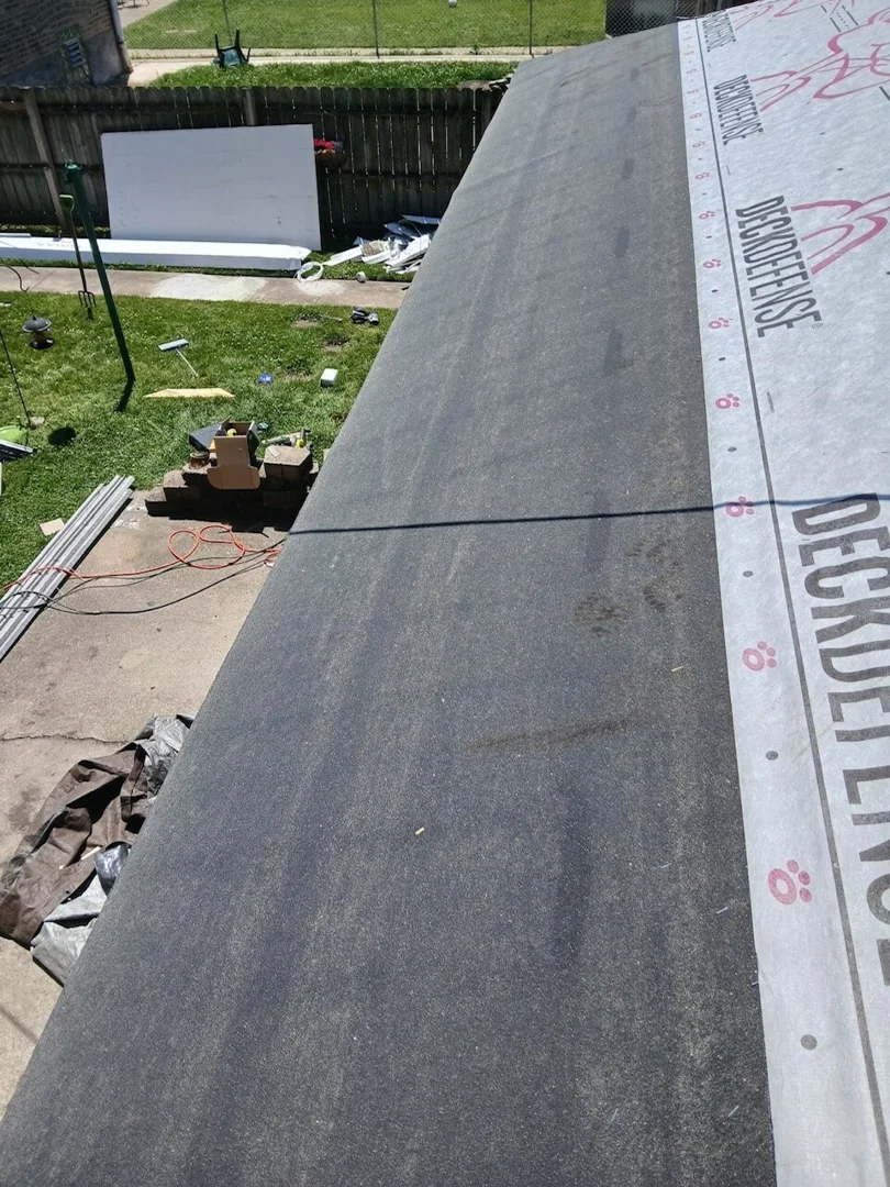 Attic insulation baffles and proper ridge vent installation for balanced ventilation
