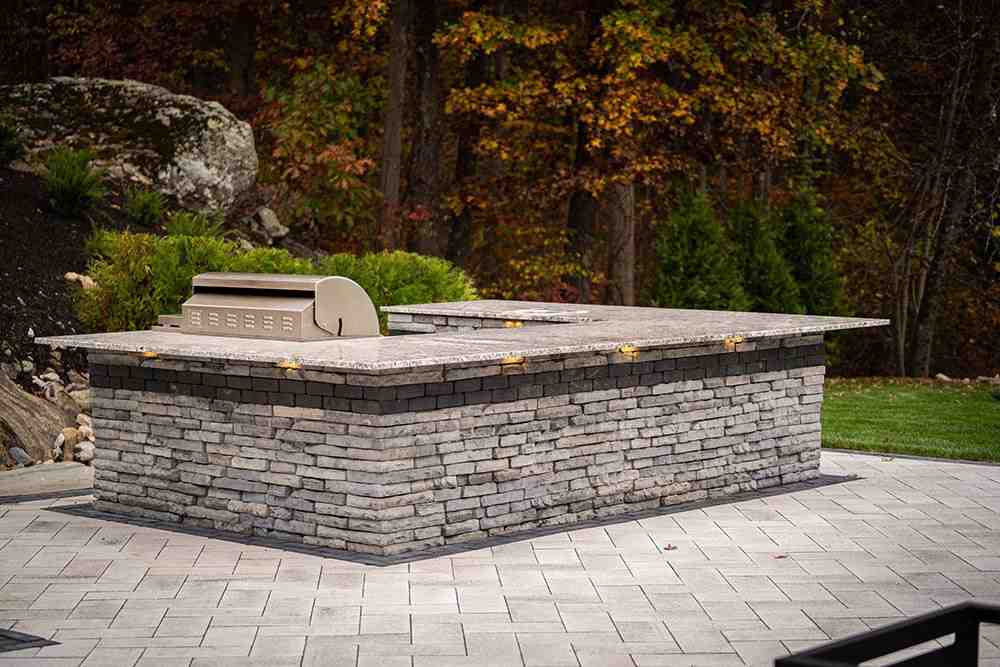 outdoor kitchen - outdoor kitchen build