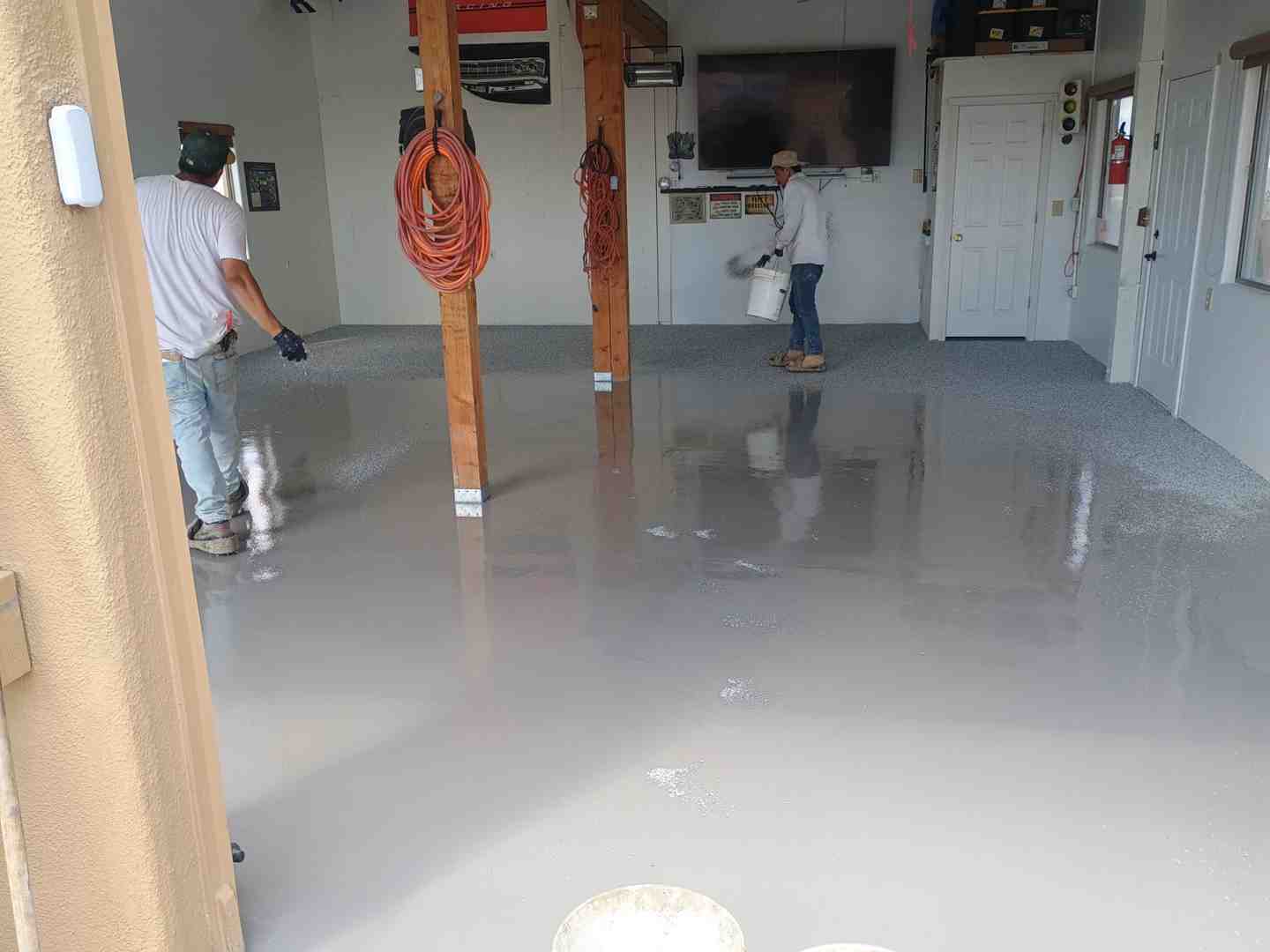 polyaspartic cost breakdown - Polyaspartic floor coatings cost polyaspartic cost breakdown - Polyaspartic floor coatings cost