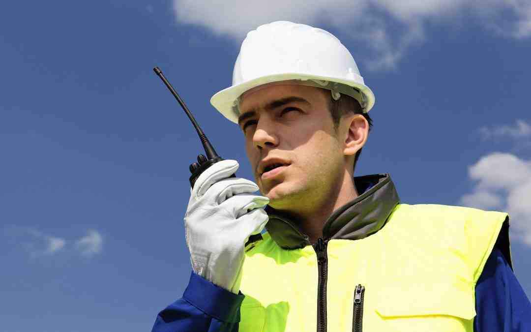 Kenwood NX-P1200 radio being used in a rugged construction environment - kenwood nx-p1200 review