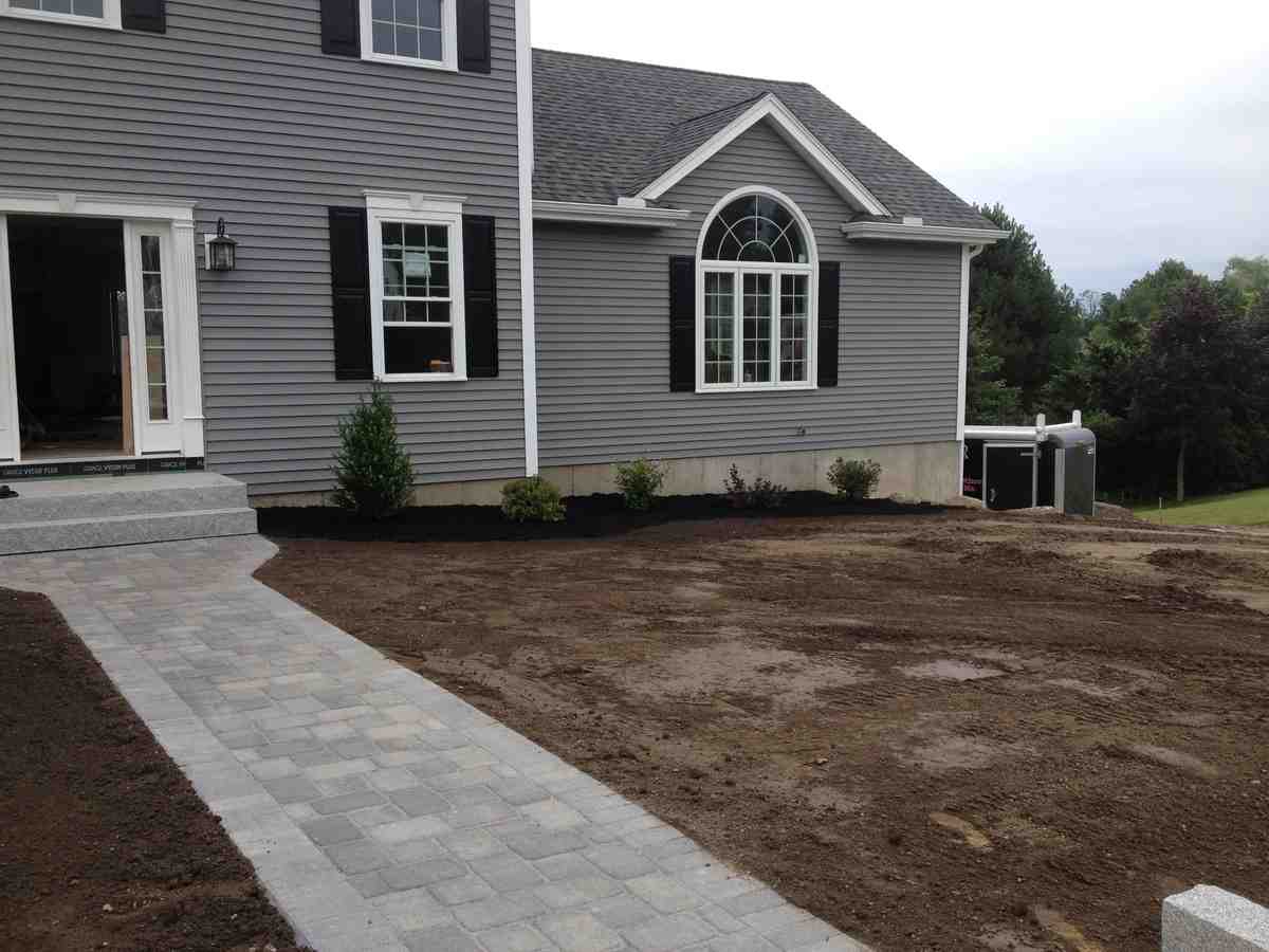 Difference between landscapers and hardscapers - hardscape and landscape companies near me