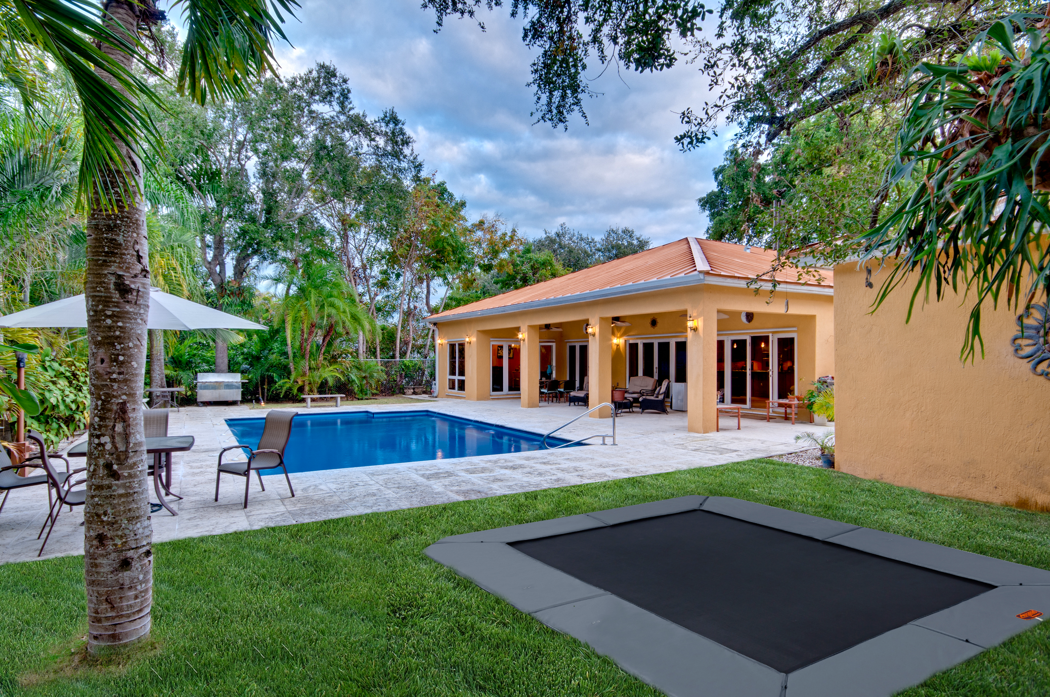 installing pads - how to install an in ground trampoline