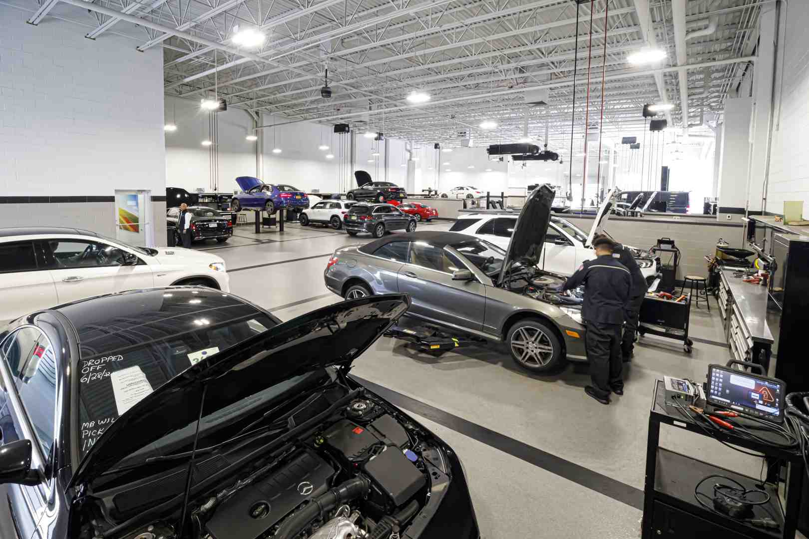 modern service bay - Benzel-Busch Buyer protection program across all luxury vehicles modern service bay - Benzel-Busch Buyer protection program across all luxury vehicles