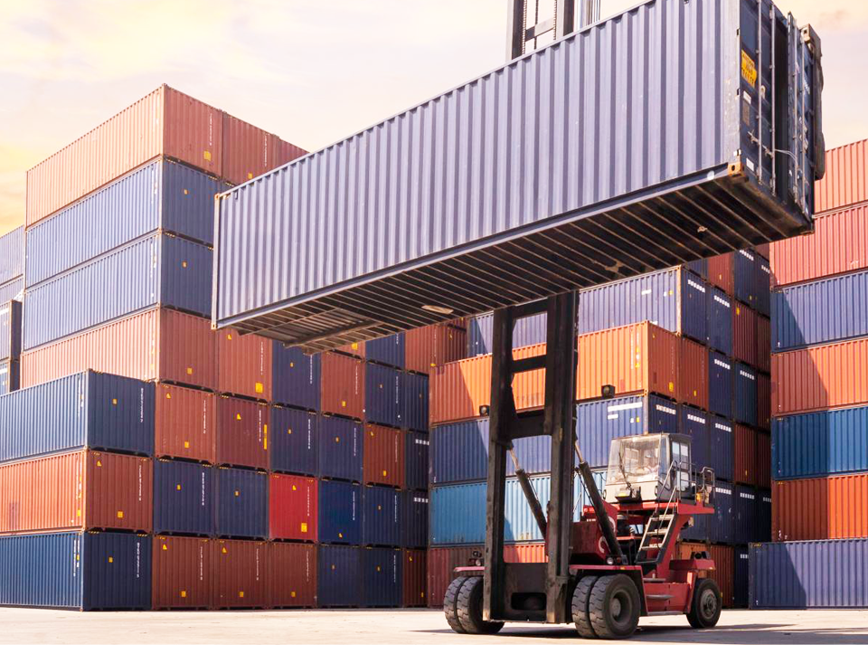 Doma Shipping loading dock in Melrose Park preparing container shipping to Poland Doma Shipping loading dock in Melrose Park preparing container shipping to Poland