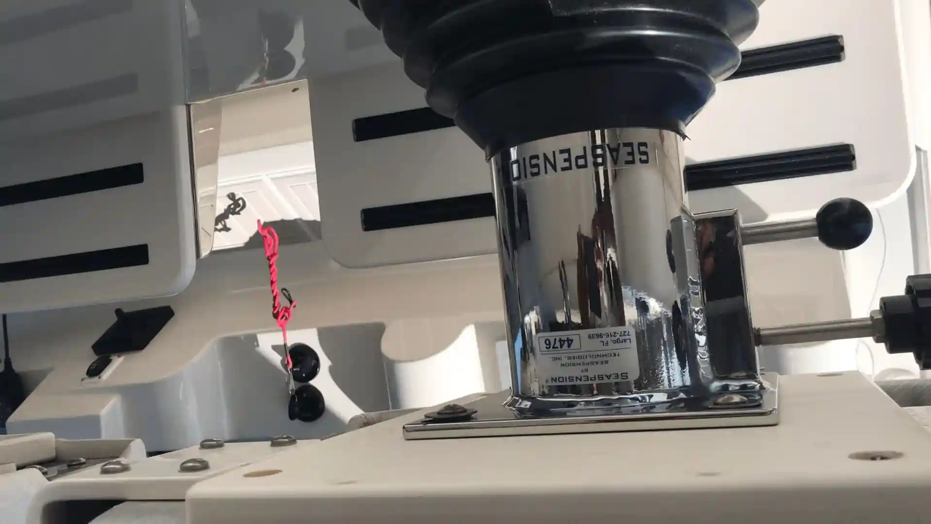 a shock-absorbing pedestal compressing under load - boat seats for rough water a shock-absorbing pedestal compressing under load - boat seats for rough water