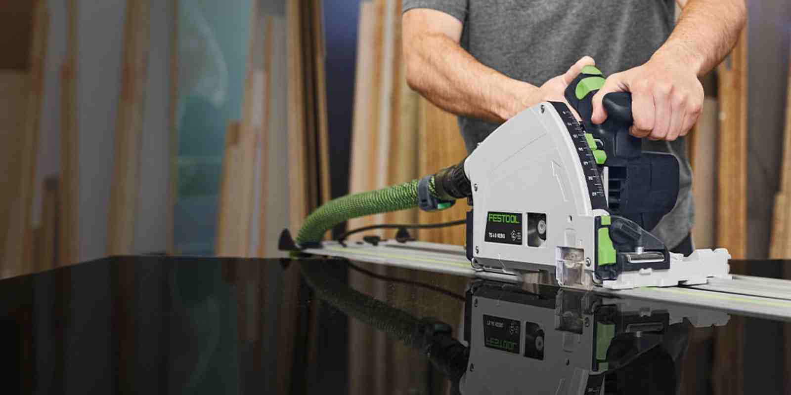 Two FS 1400/2 guide rails connected for a long rip cut - cordless festool plunge saw with 2 guide rails