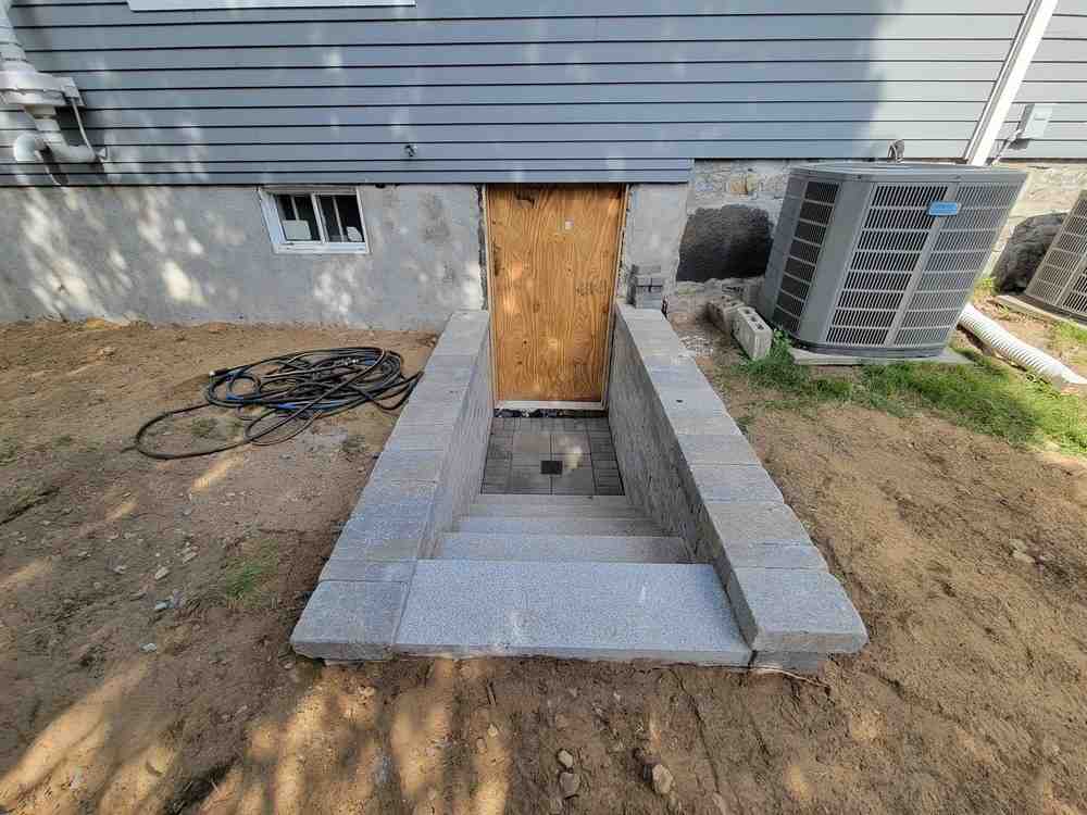 retaining wall foundation