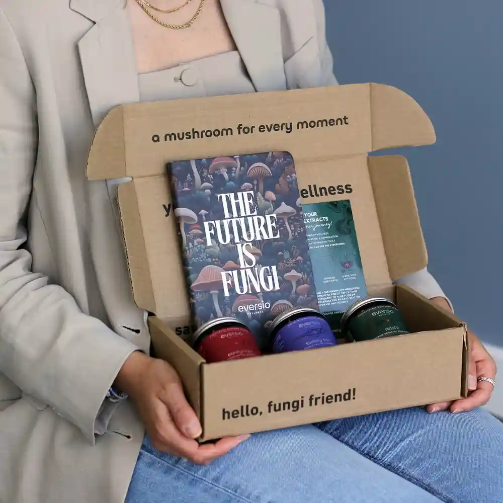 A curated wellness box featuring high quality adaptogens from Eversio Wellness, including Cordyceps, Turkey Tail, and Reishi extracts. A curated wellness box featuring high quality adaptogens from Eversio Wellness, including Cordyceps, Turkey Tail, and Reishi extracts.