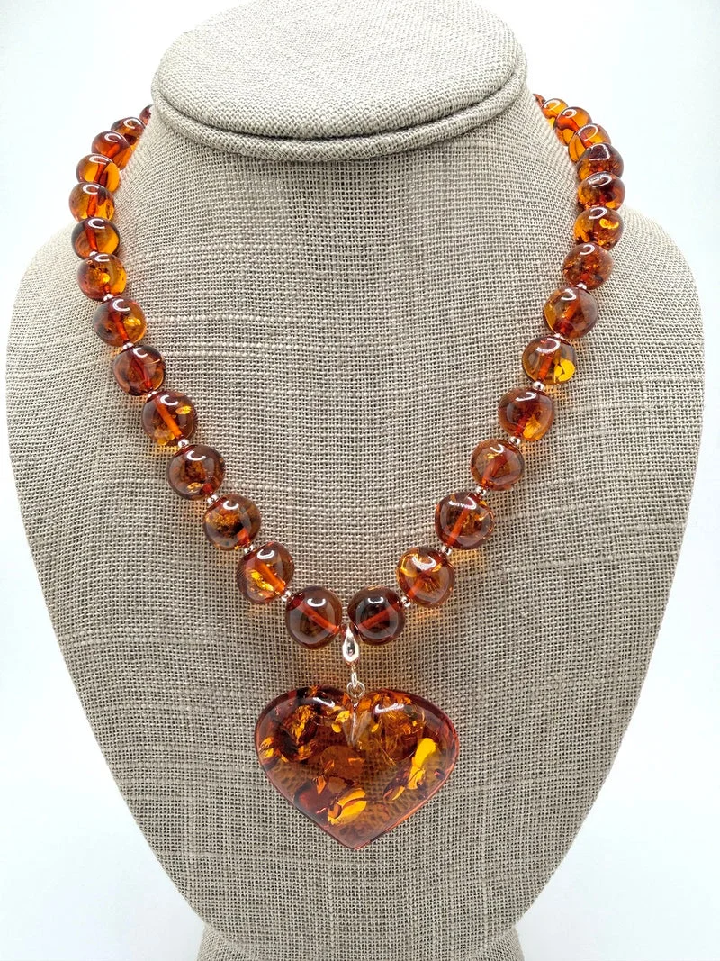 handcrafted amber necklace for pain relief and energy purification
